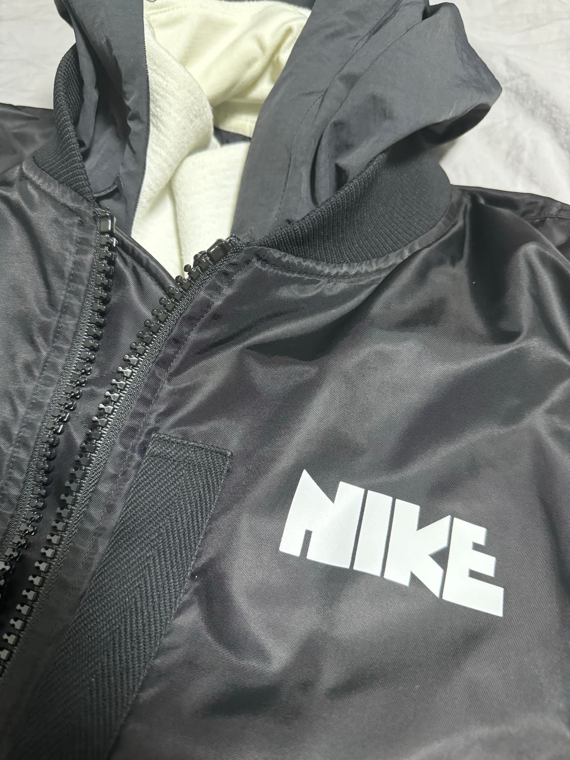 나이키x사카이 NRG 봄버 레이어드 자켓 상품이미지3