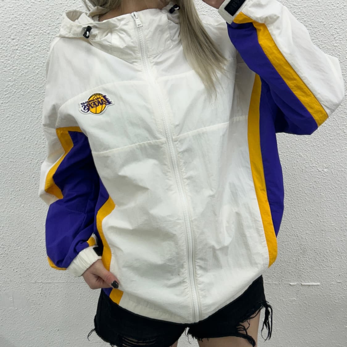 NBA 레이커스 퍼플배색 화이트 바람막이 M 상품이미지1