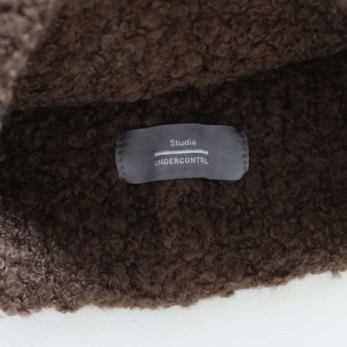 언더컨트롤스튜디오 비니 상품이미지3