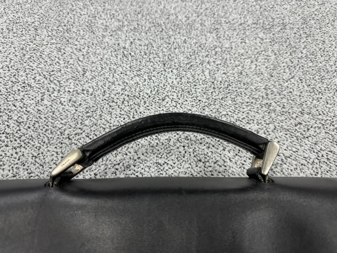 프라다 포코노 브리프케이스 상품이미지3