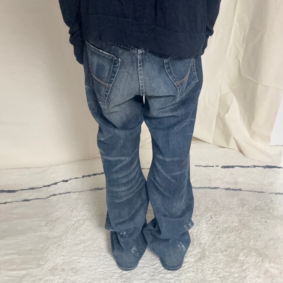 Abercrombie & Fitch Distressed pants 상품이미지3