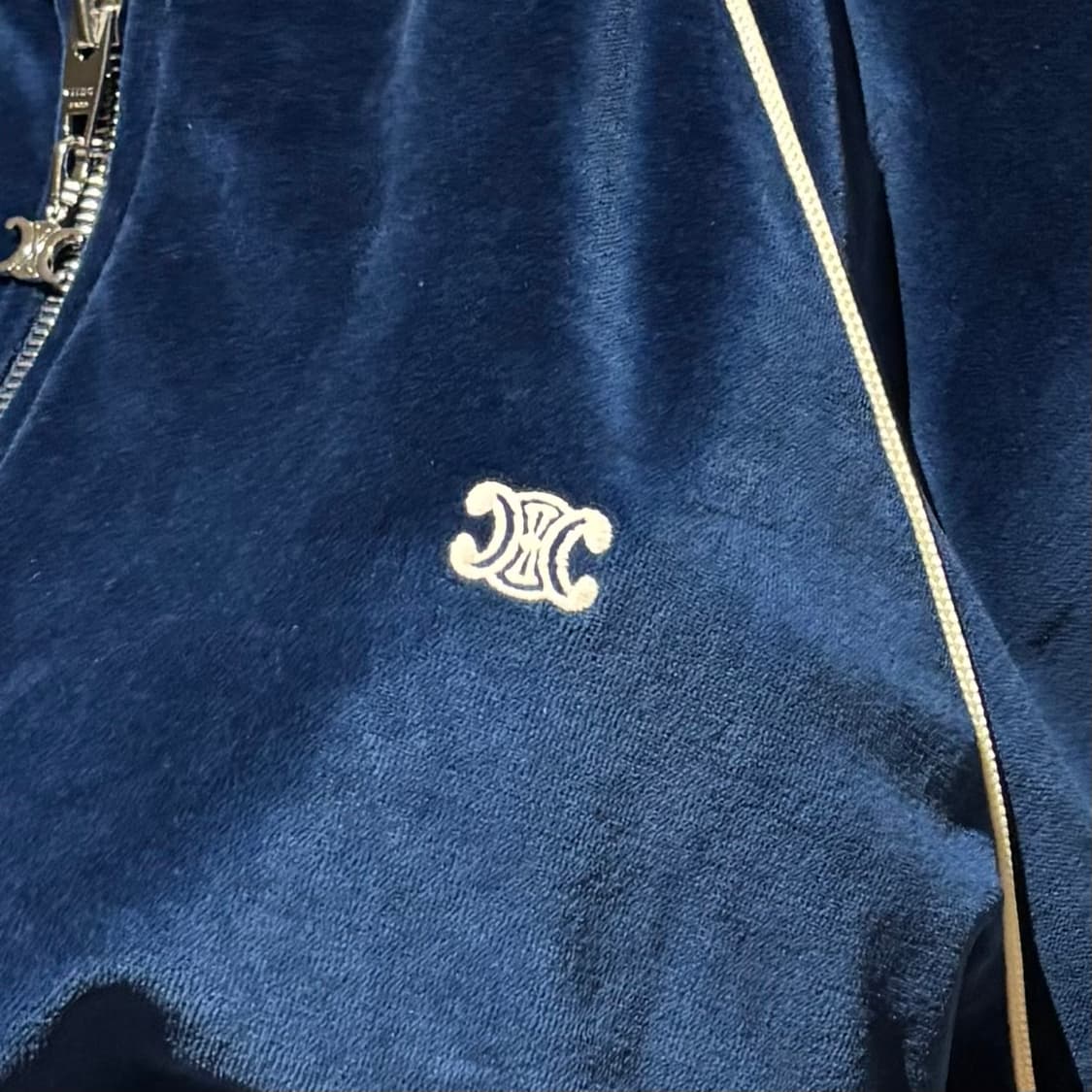 A+ / XL (105) 셀린느 트리오페 벨루어 트랙집업 블루 상품이미지2