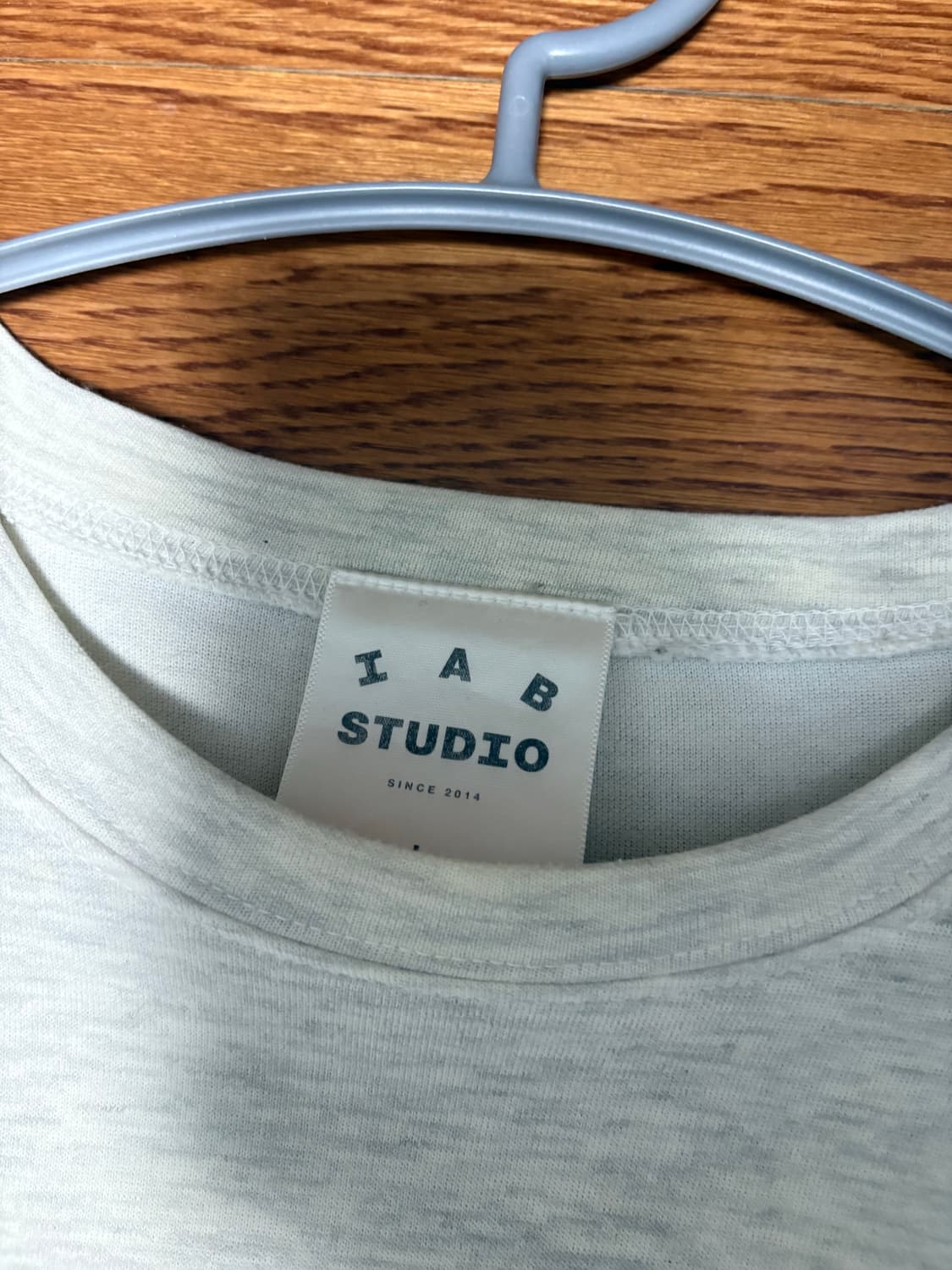 아이앱 스튜디오 롱슬리브 상품이미지4