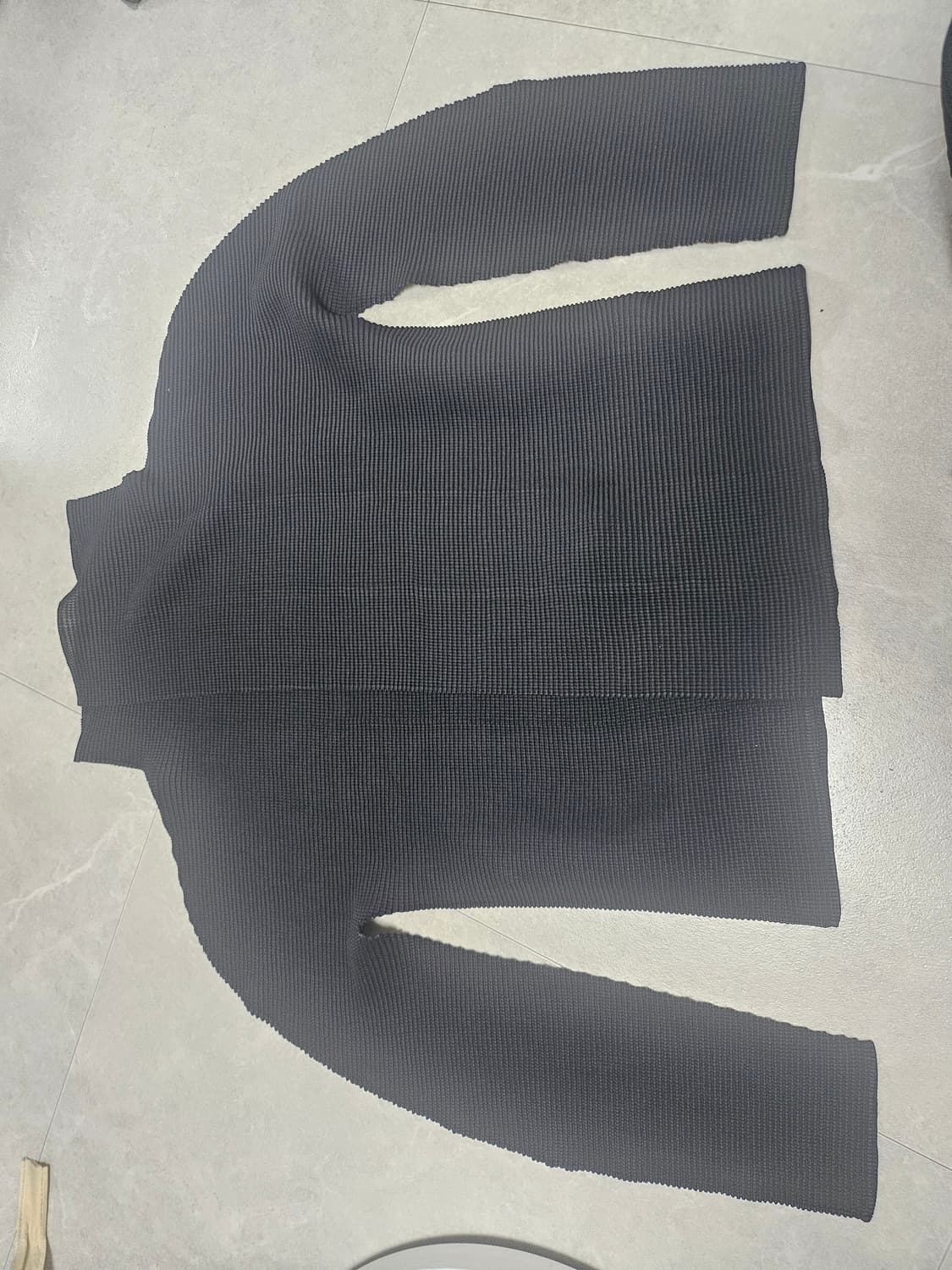 이세이미야케 미 스트레치가디건 상품이미지3