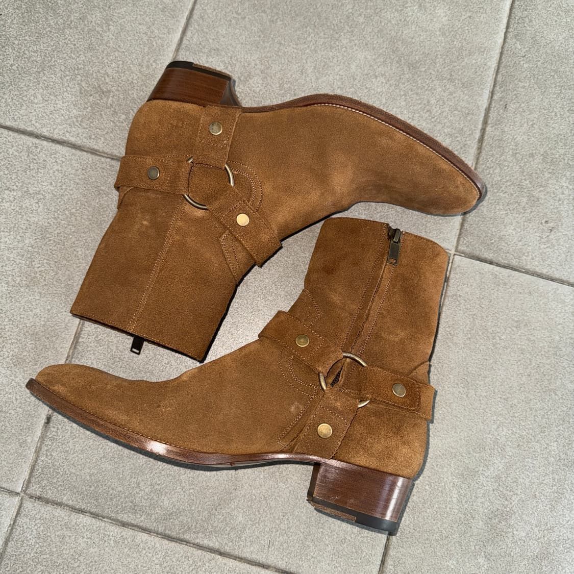 생로랑 모터싸이클 하네스 스웨이드 부츠 상품이미지1