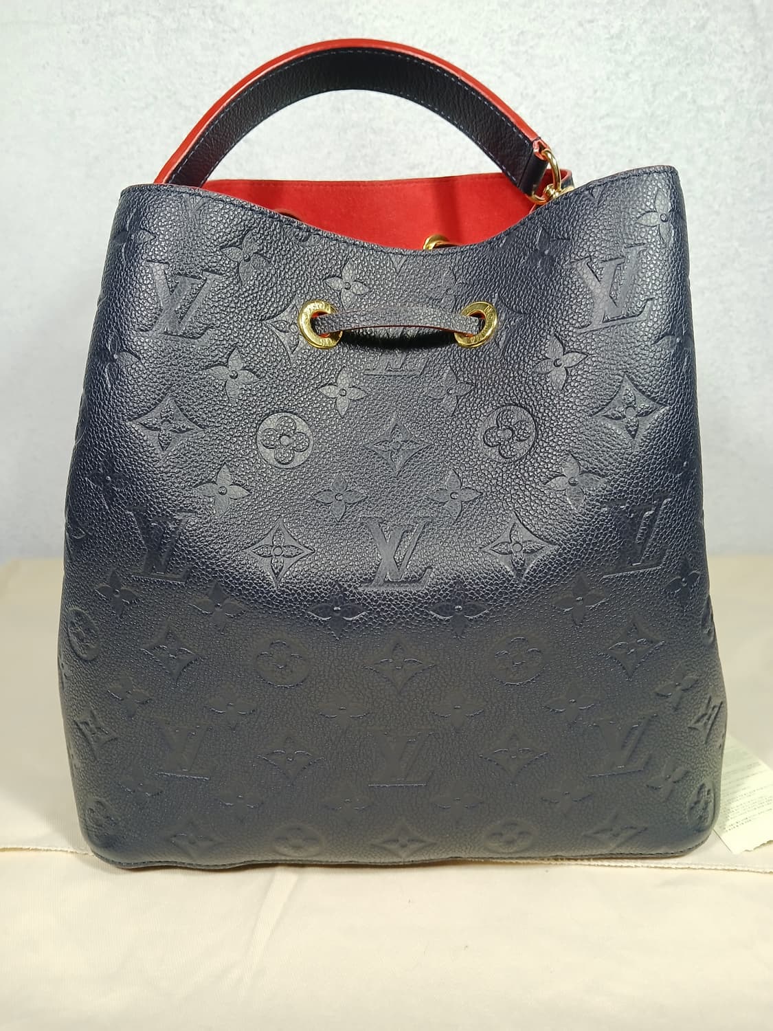 루이비통 앙프렝뜨 네오노에MM 버킷백 M45306 상품이미지4