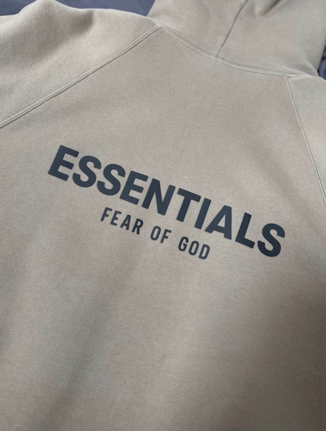 에센셜 후드티 상품이미지3