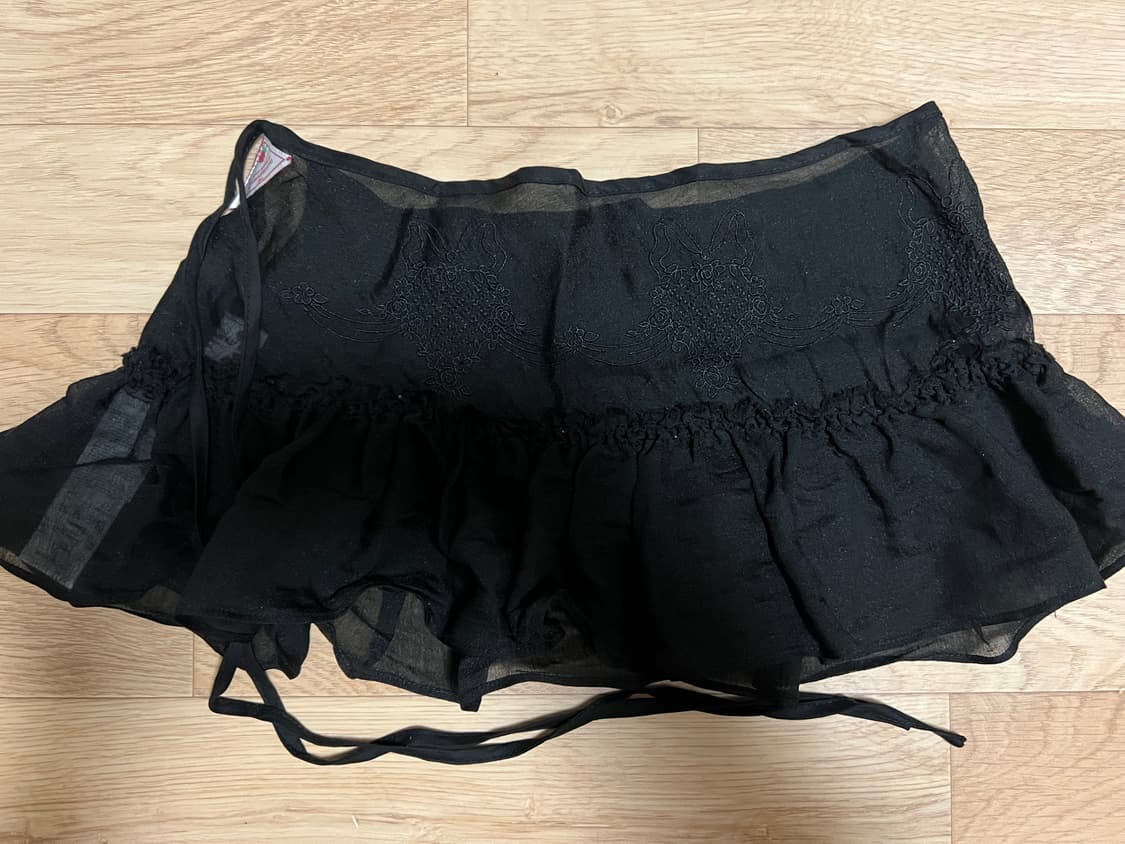 스컬프터 피카부 마이크로 쉬어 스커트 상품이미지2