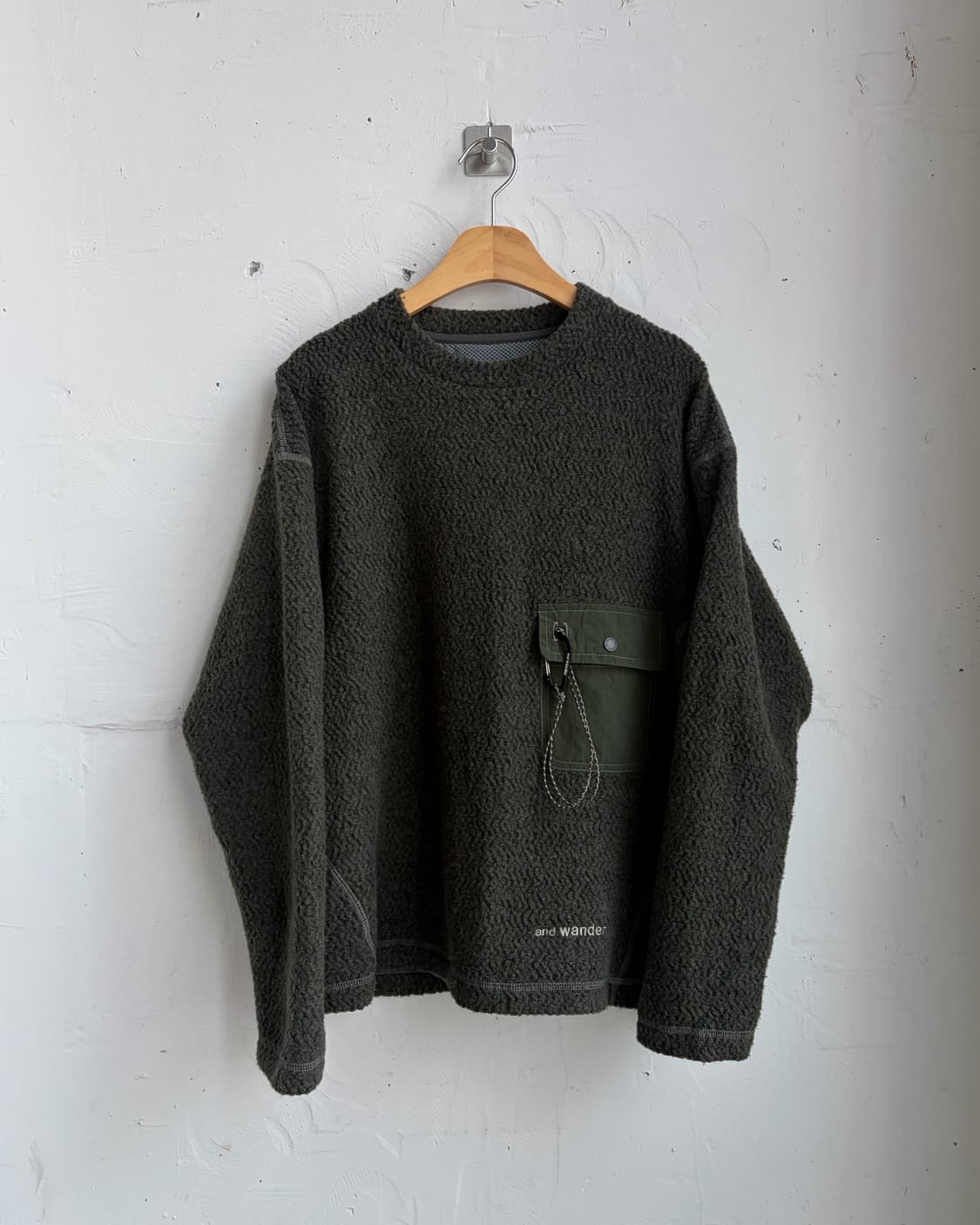 앤드원더 자가드 크루넥 후리스 상품이미지1