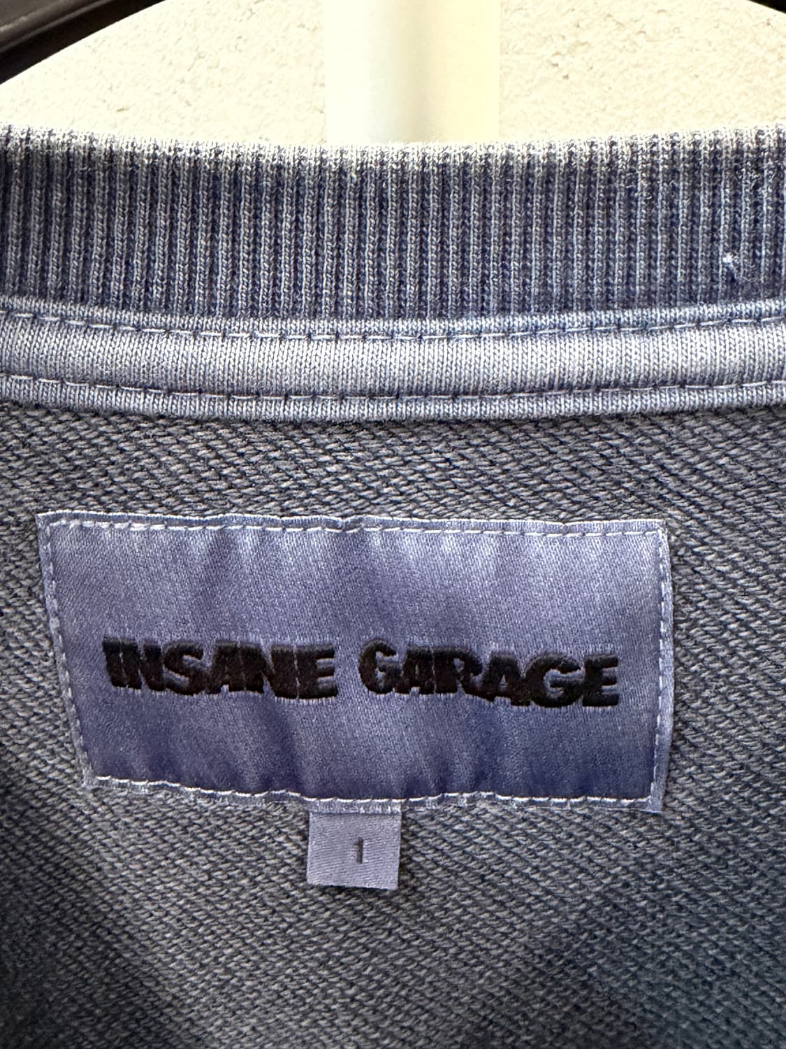 INSANE GARAGE 블루 맨투맨 티셔츠 1 상품이미지3