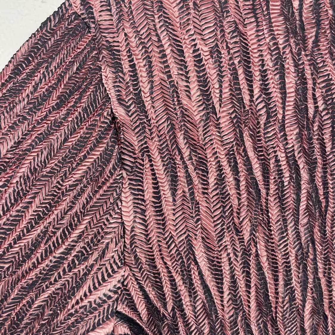 wave pleated mock neck Top 상품이미지3