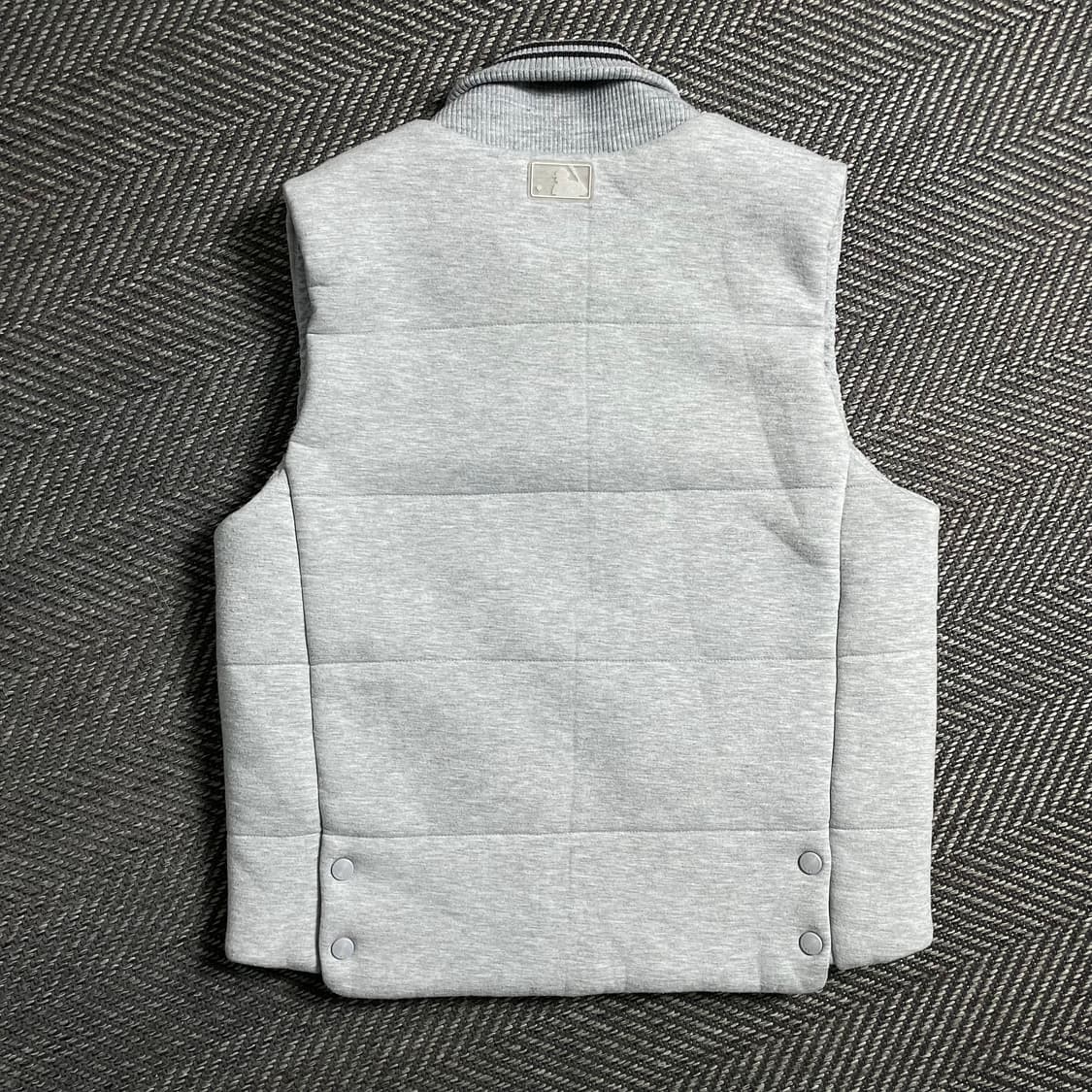 MLB 양키스 신슐레이트 패디드 베스트 그레이o 5000 상품이미지3