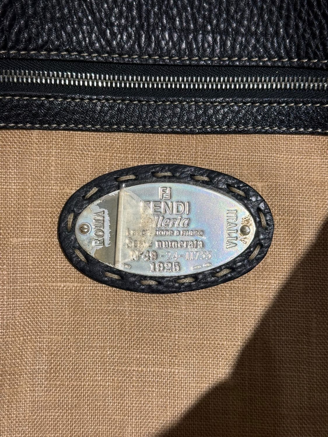 펜디 블랙 셀러리아 린다 토트백 상품이미지7