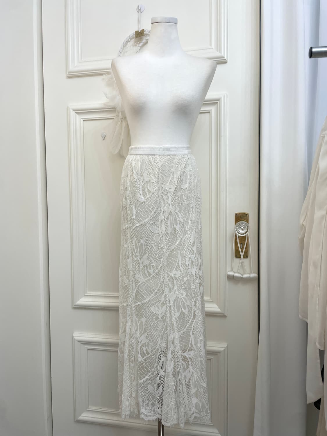 ivory lace mermaid line long skirt 상품이미지1