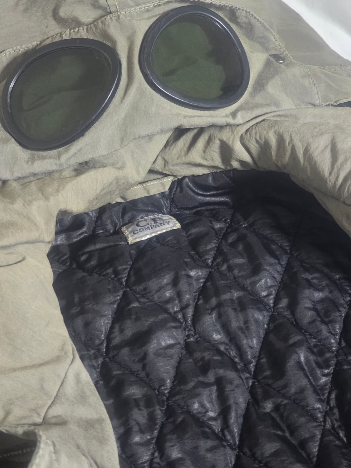 [국내정품] CP컴퍼니 신슐레이트 고글 필드 자켓 (100사이즈) 상품이미지9