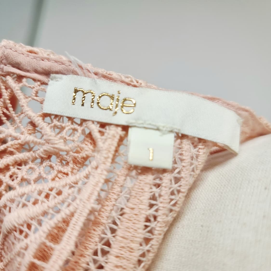 마쥬 maje 펀칭레이스 원피스 (44~55) 상태완벽 /슬립따로입어야함 상품이미지9