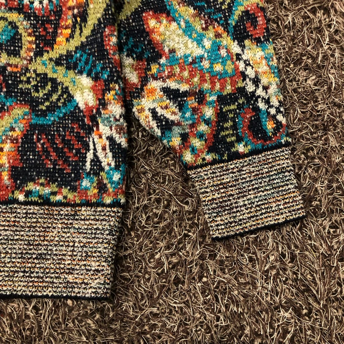 미쏘니 울 멀티컬러 패턴 니트 상품이미지3