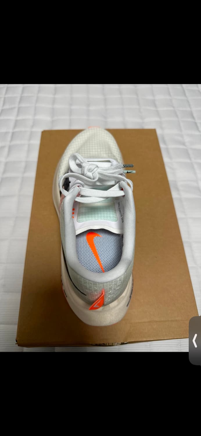 새상품) 나이키 우먼스 울트라플라이 트레일화 230 상품이미지2