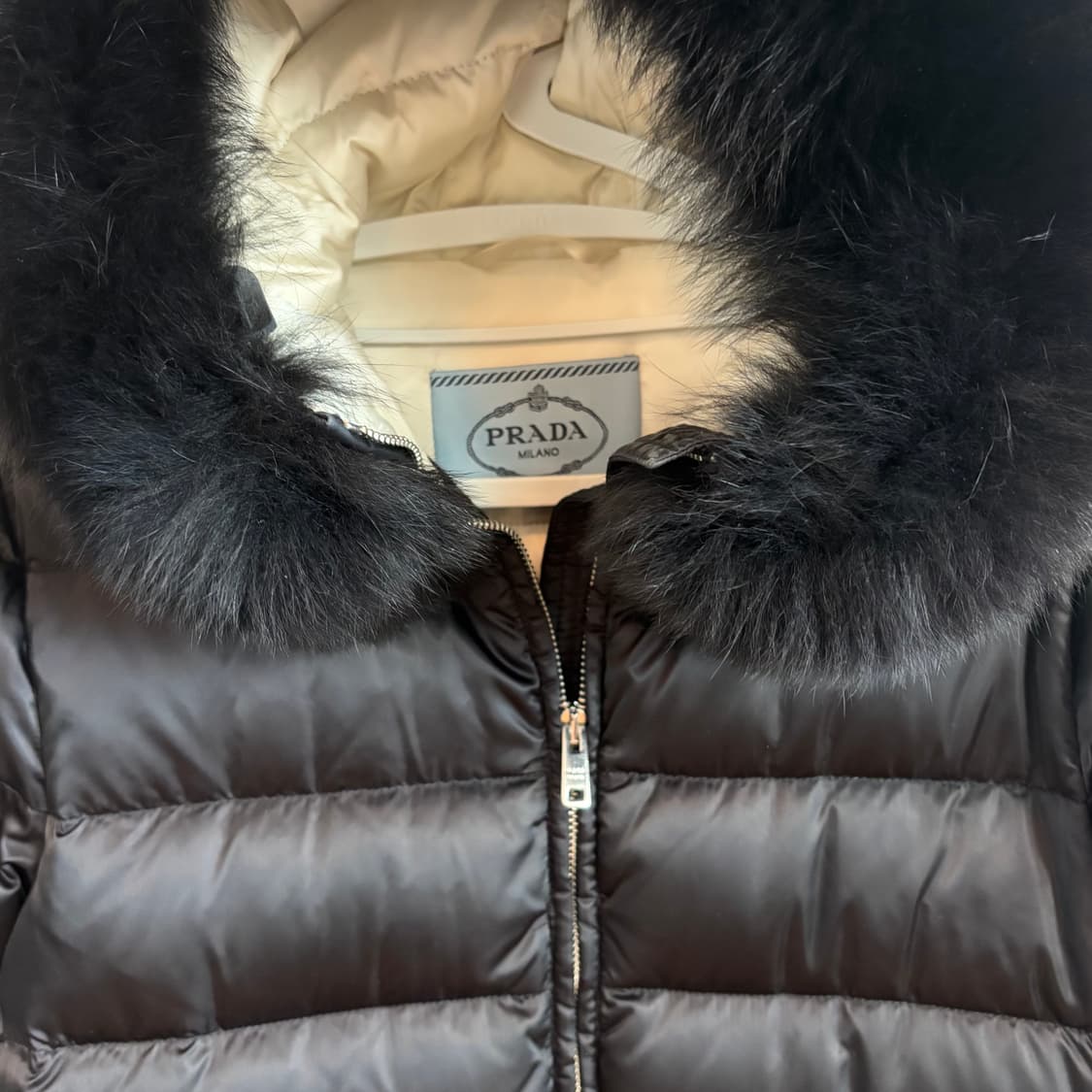프라다 패딩 상품이미지2