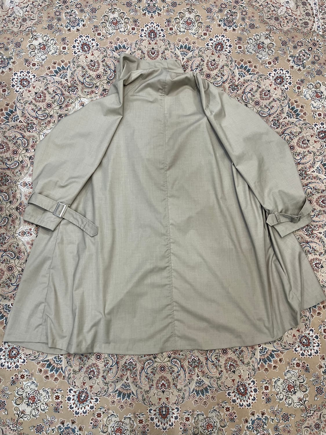 노아이디 블랙 드레이핑 트렌치 코트 상품이미지9