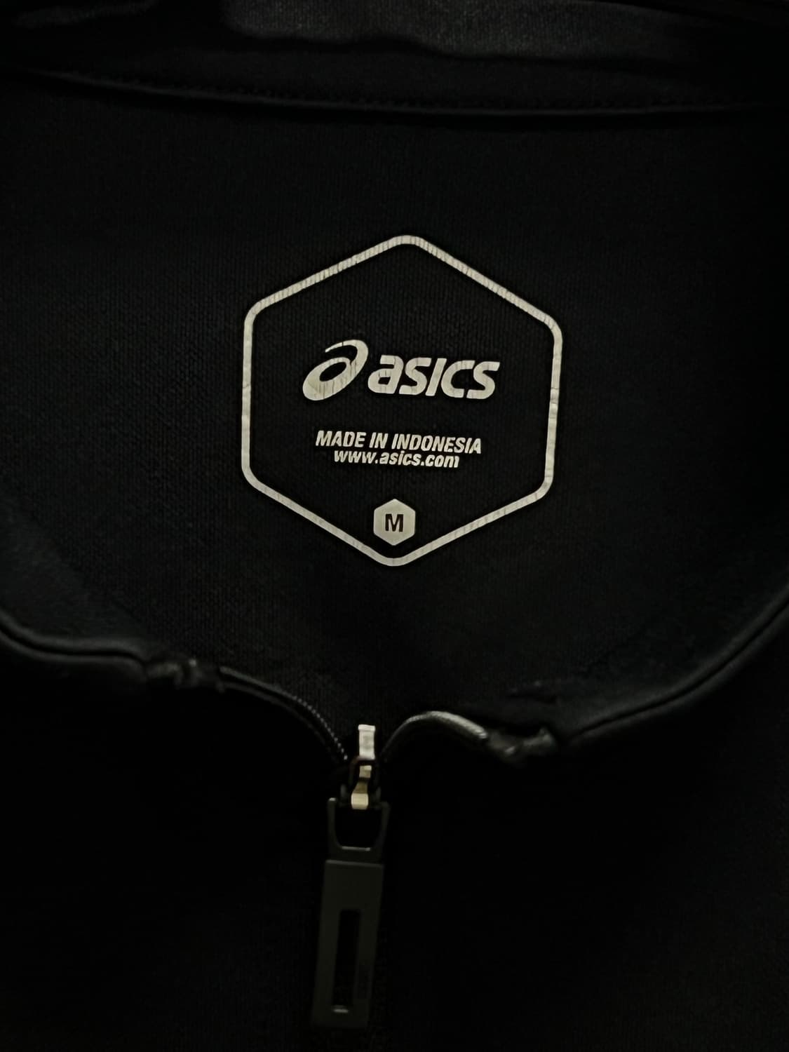 아식스 리플렉티브 트랙탑 져지 블랙 상품이미지4