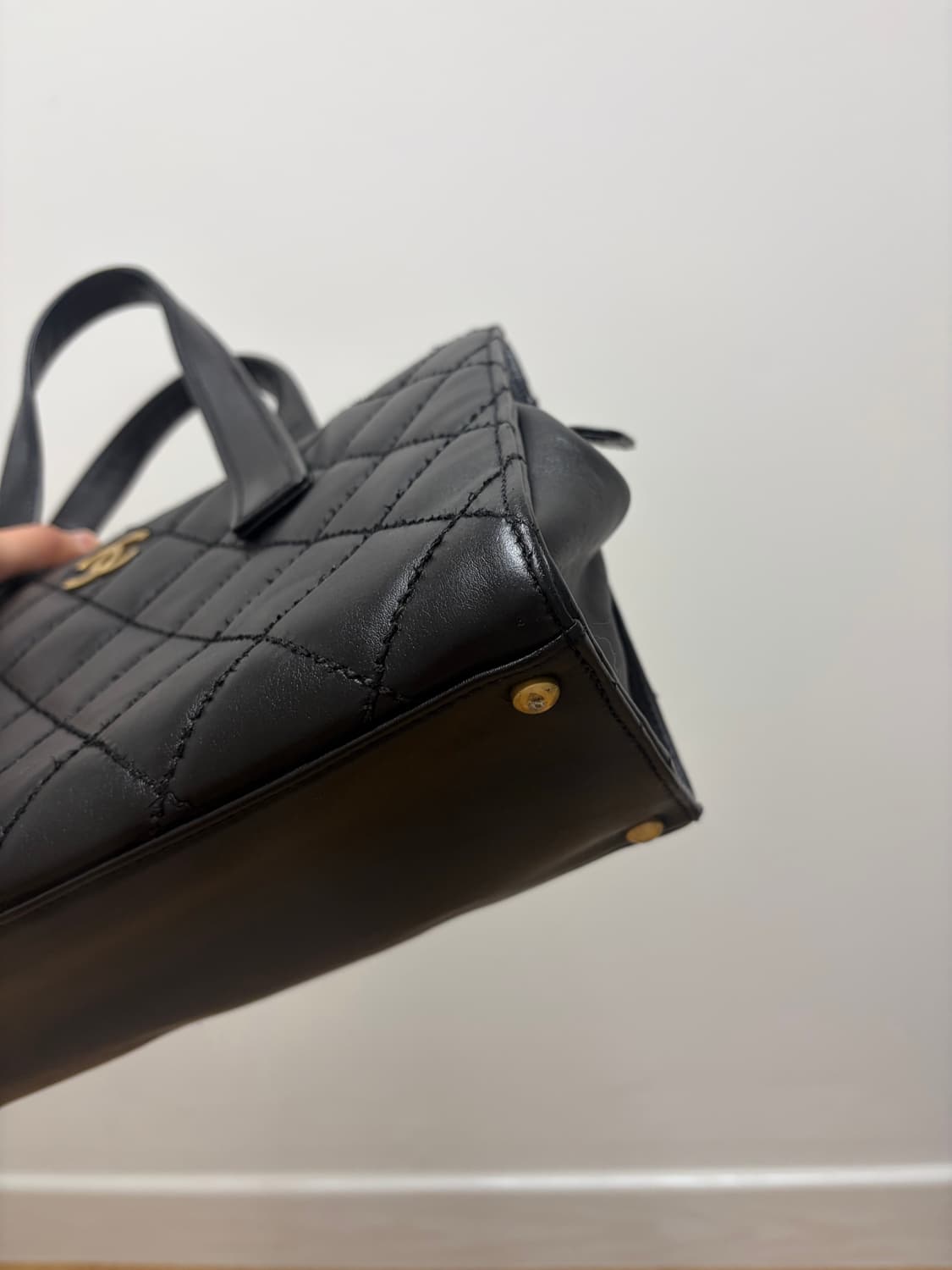 샤넬 블랙 퀼팅 숄더백 상품이미지5