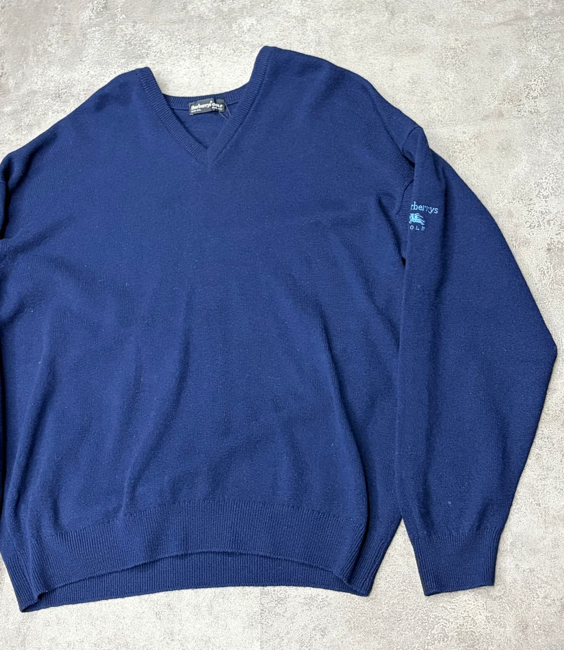 버버리 골프 네이비 V넥 니트 XXL 상품이미지4