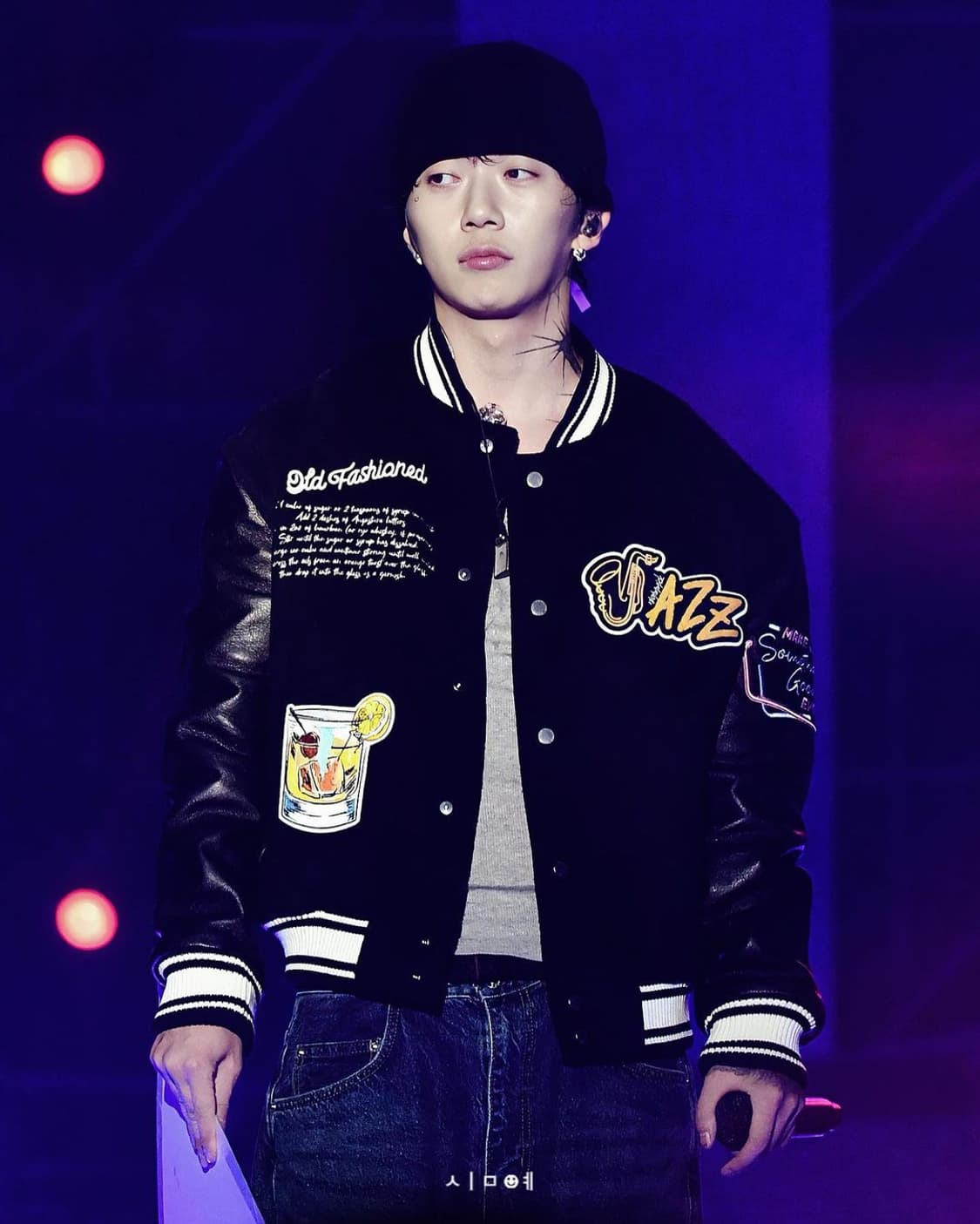 [M] 언지미크 레더 슬리브 자수 패치 바시티 자켓 상품이미지2