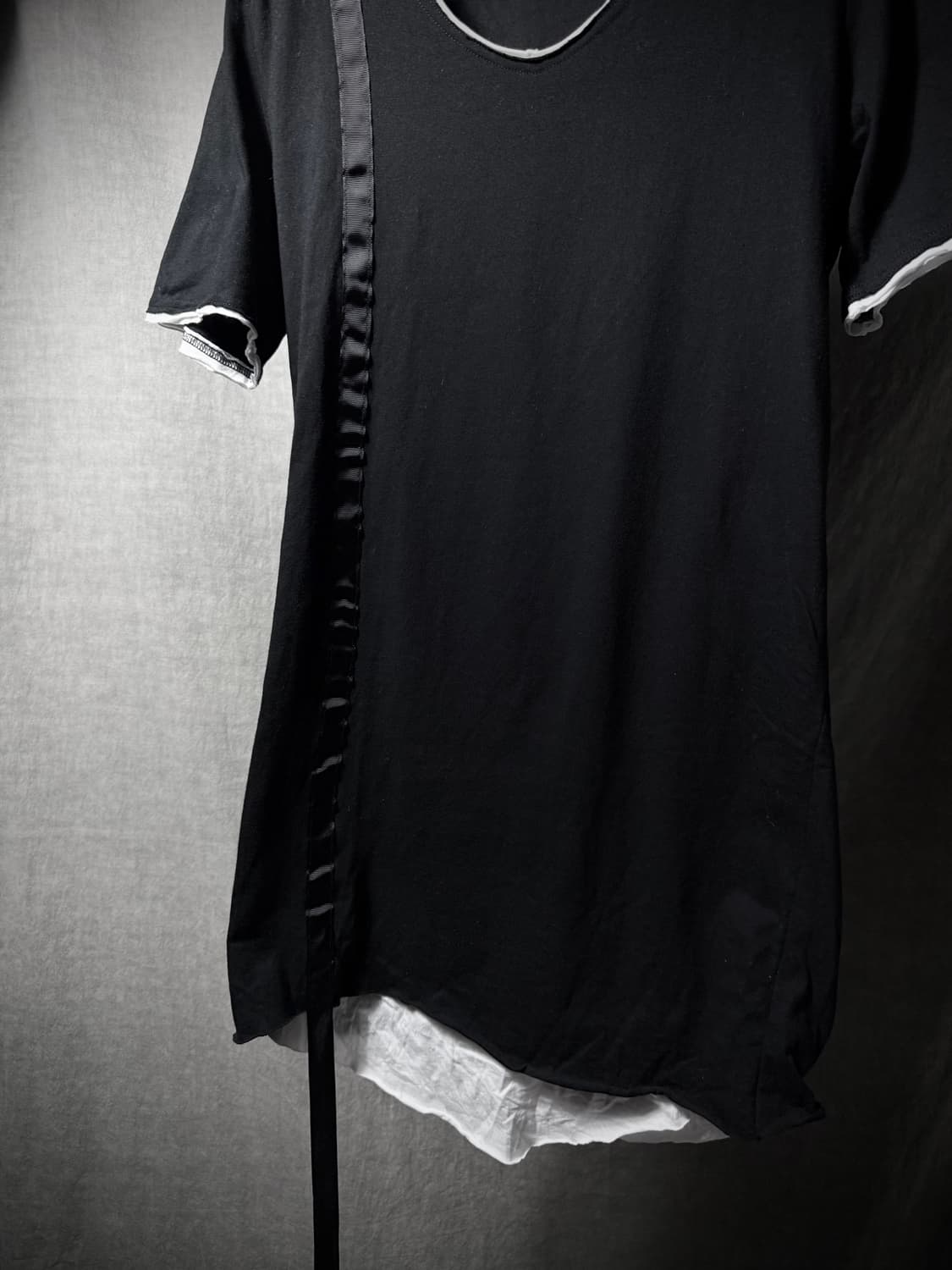 Catorce Back Zip Layered T Shirt 상품이미지6