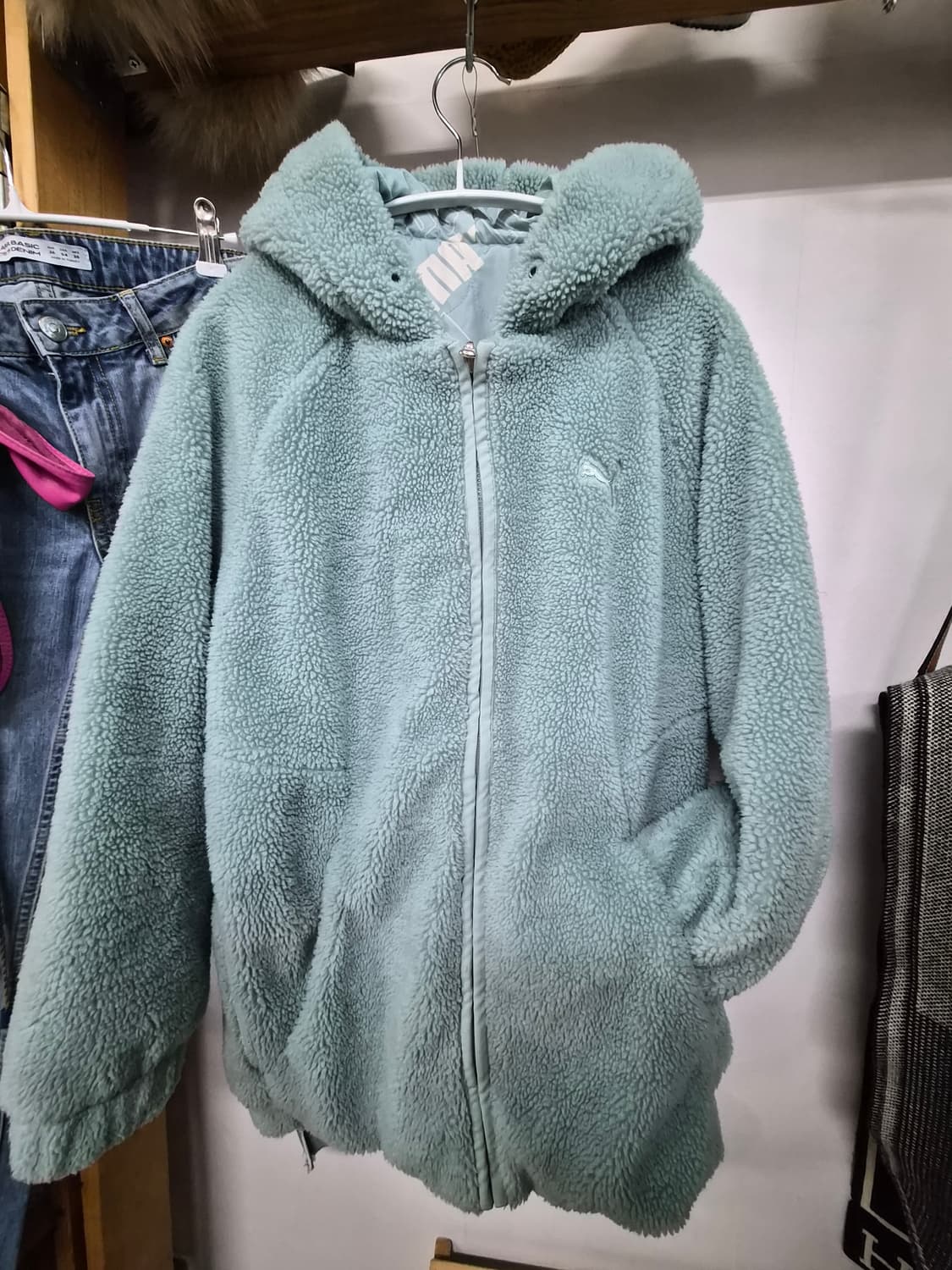 퓨마 리버시블 뽀글이 집업 상품이미지1