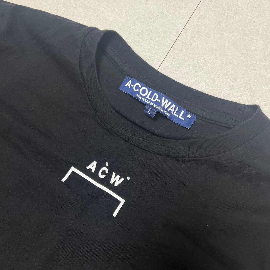 어콜드월 A Cold Wall 블랙 긴팔 티셔츠 상품이미지2