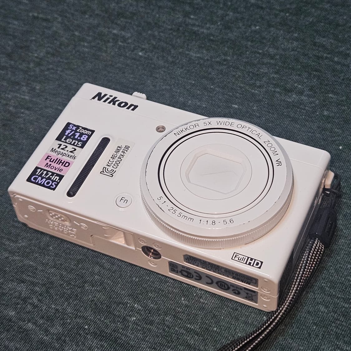 풀박/니콘 쿨픽스 p330 빈티지 디카 판매합니다 상품이미지1