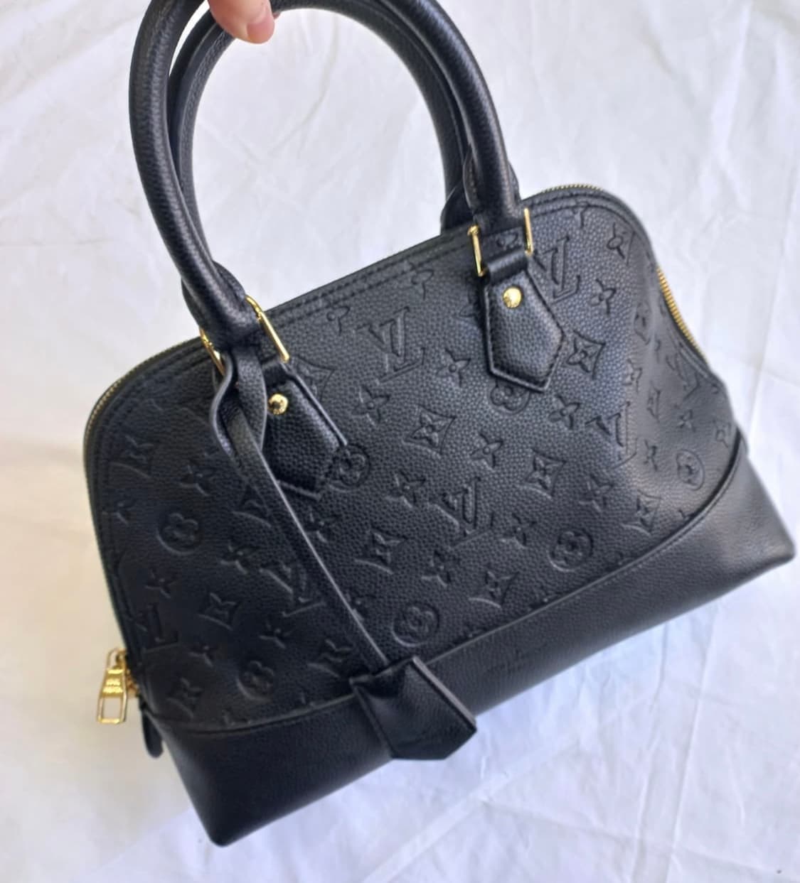 루이비통 알마 pm 모노그램 앙프렝뜨 블랙 상품이미지1