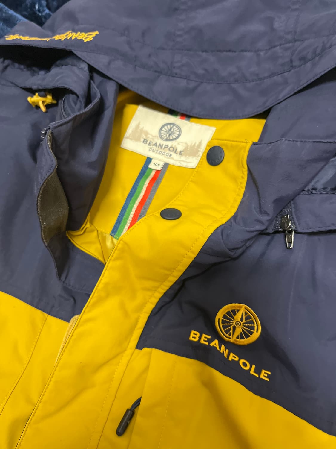 빈폴 아웃도어 바람막이 자켓 105 상품이미지2