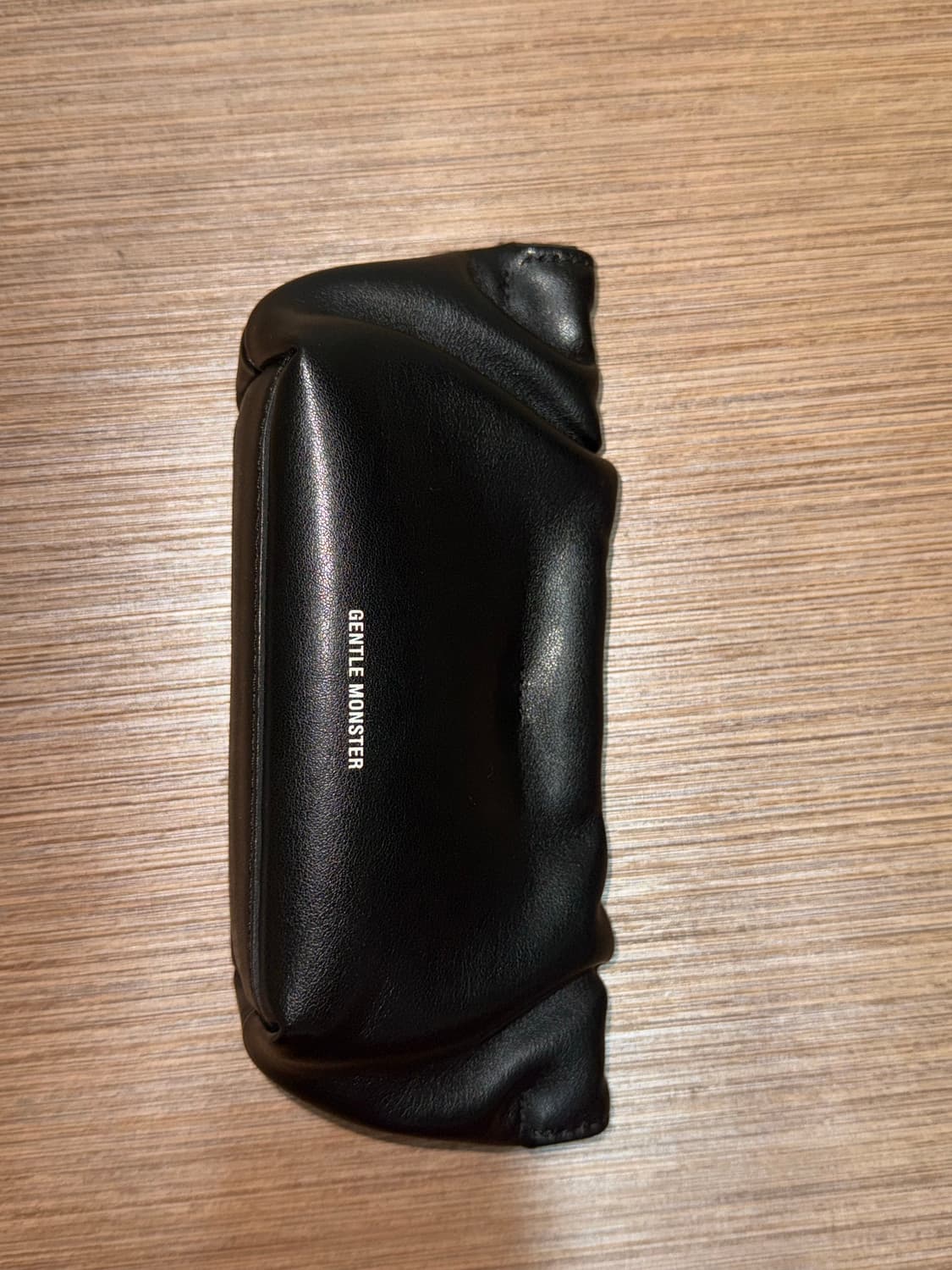 젠틀몬스터 랭 01 블랙 상품이미지9