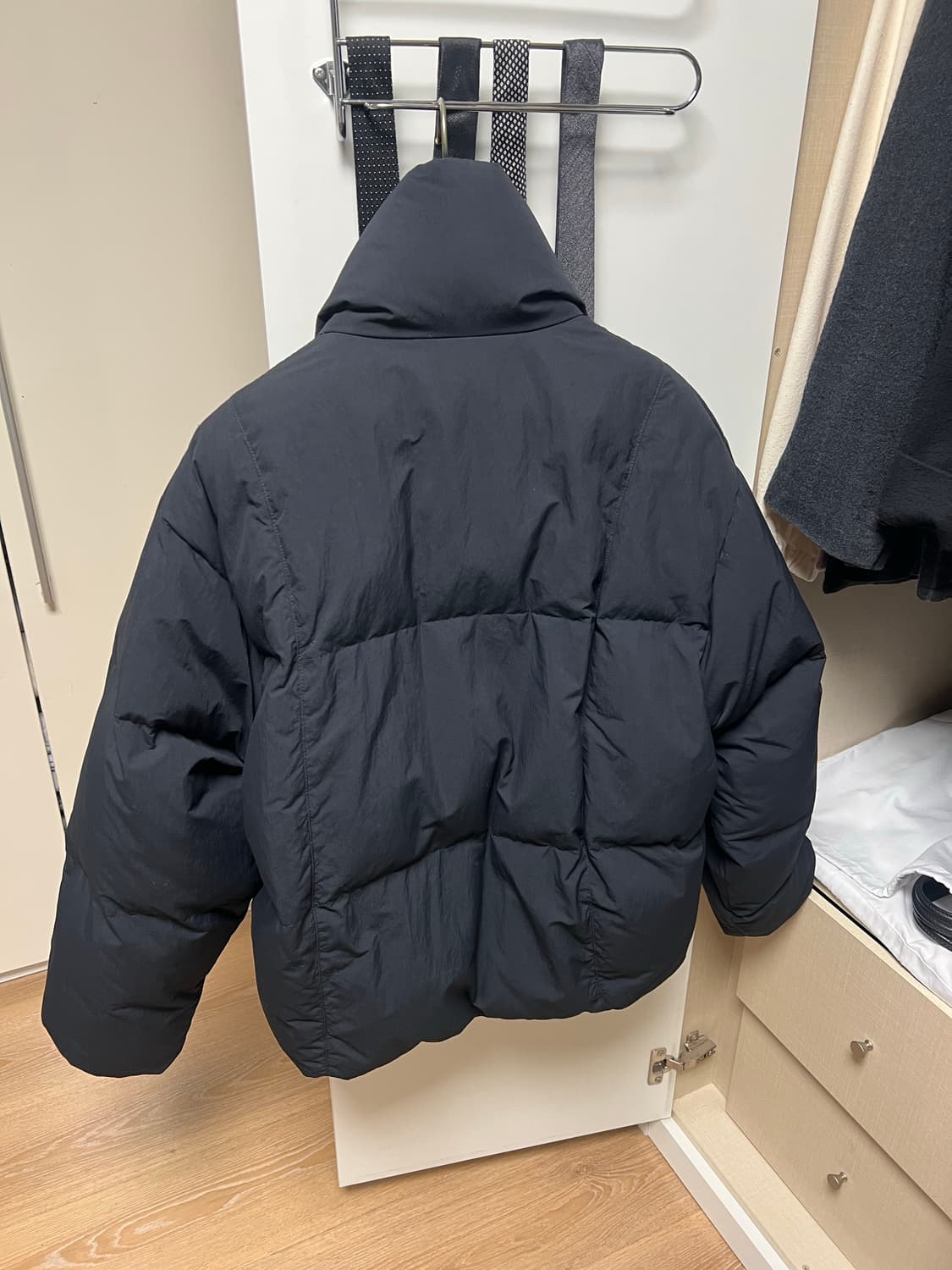 유니클로U 패딩 상품이미지2