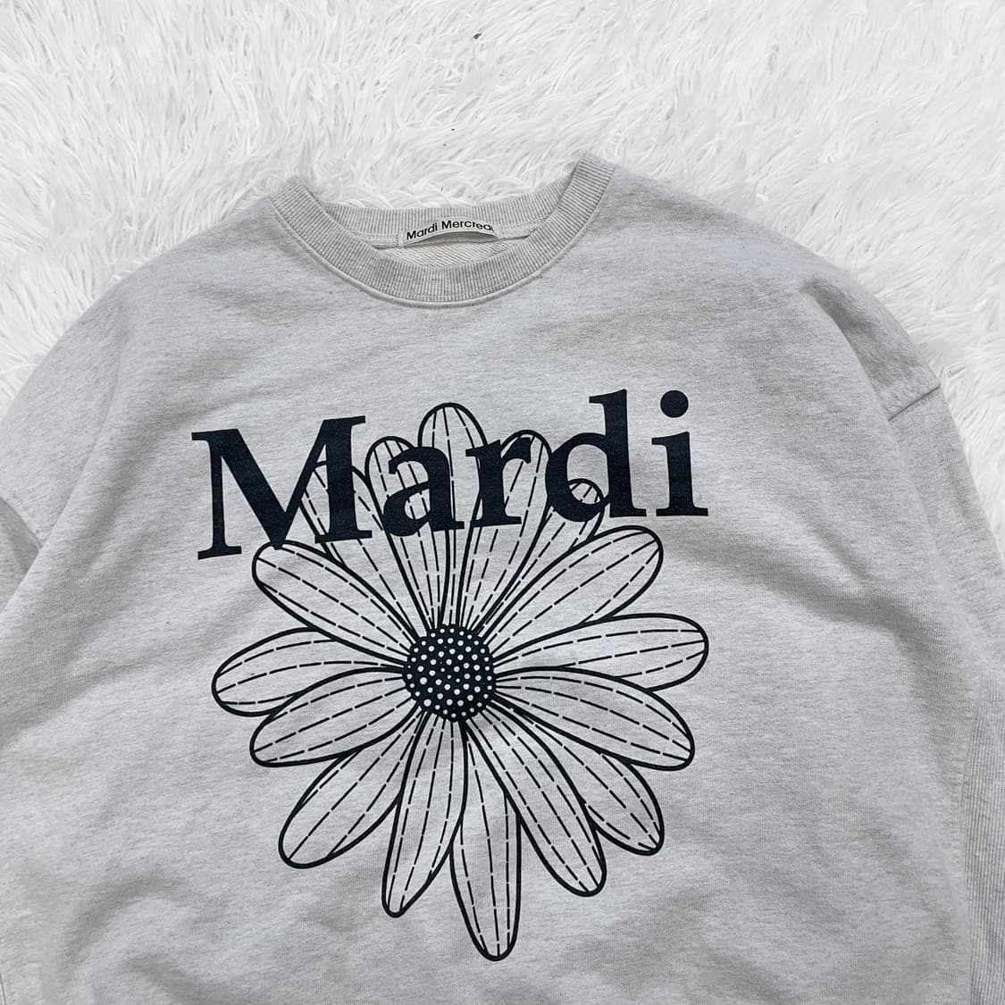 마르디메크르디 플라워 맨투맨 상품이미지3