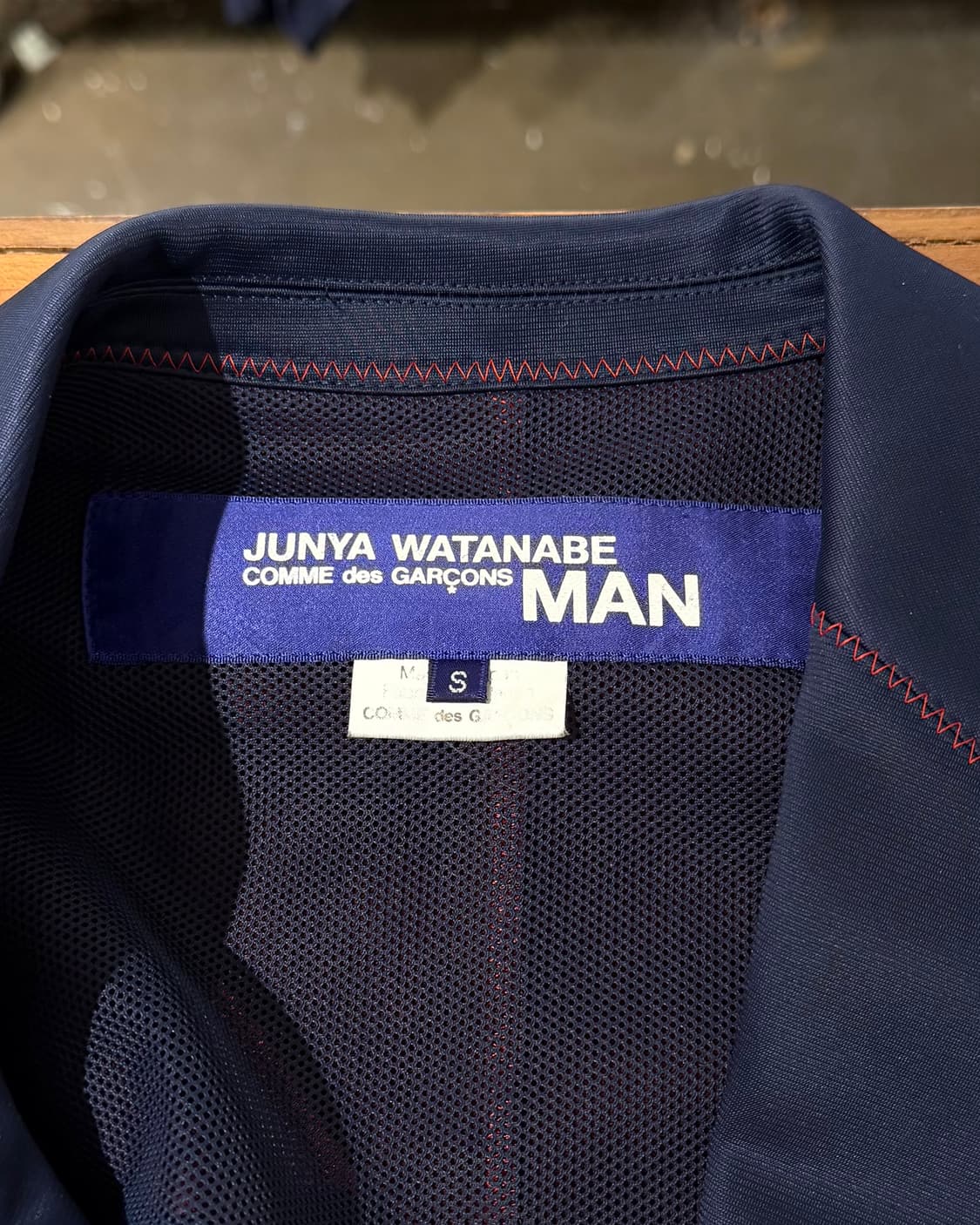 준야 와타나베 맨 레드 블루 배색 스티치 디테일 블레이저 상품이미지7