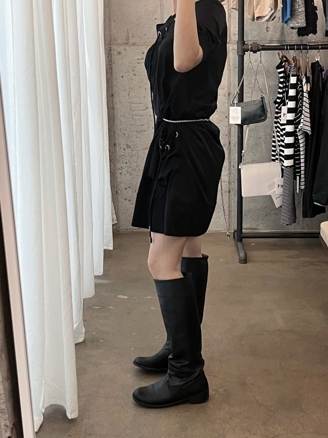 버버리 펀칭 디테일 퍼프 원피스 상품이미지5