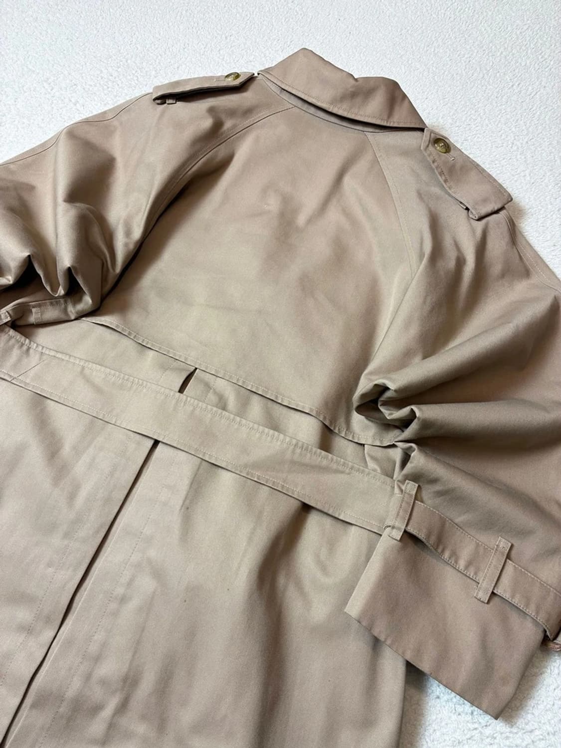 버버리 90's 견장 밀리터리 벨티드 트렌치 코트 PN7517 상품이미지6