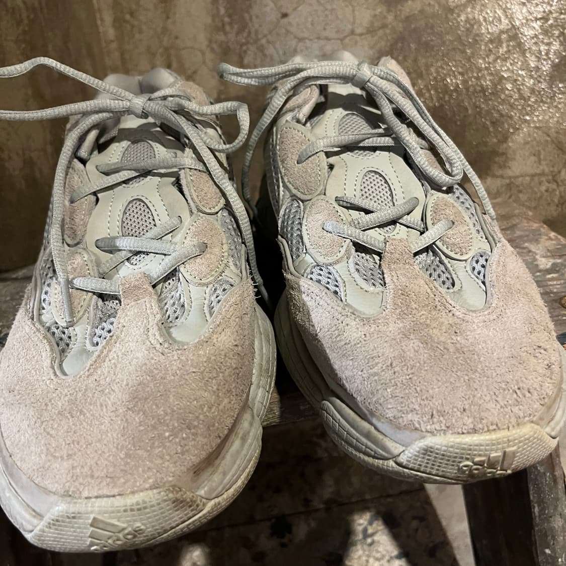 아디다스 이지 500 상품이미지3