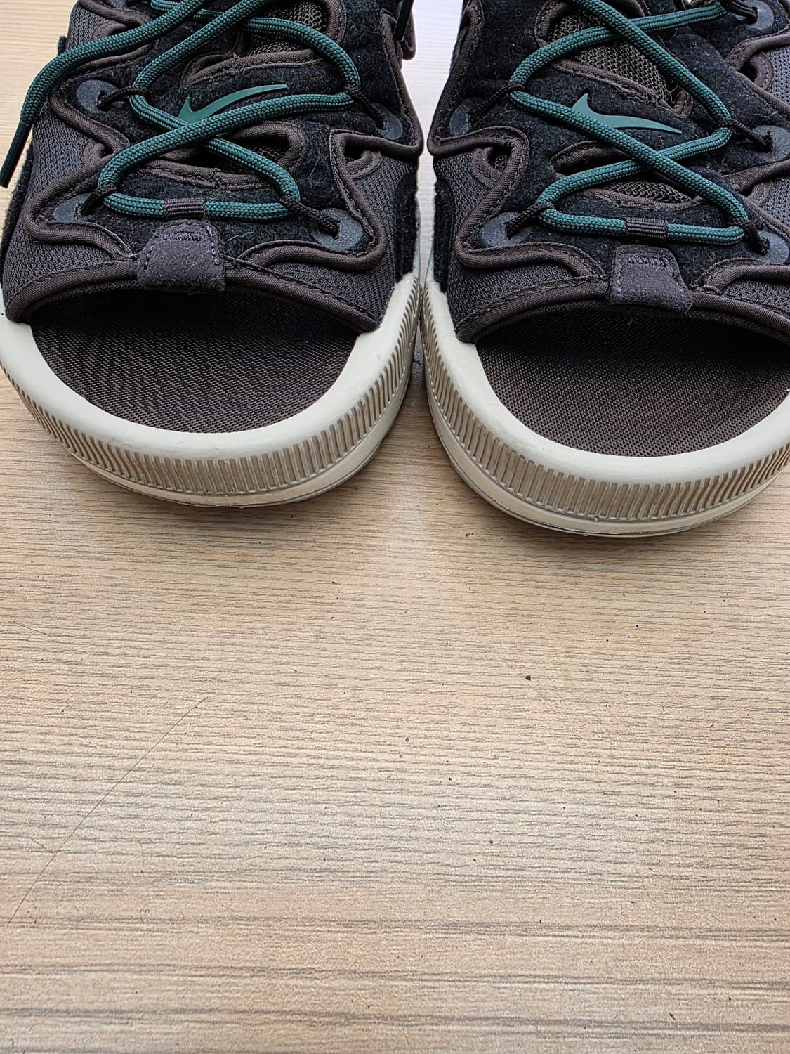 나이키 오프라인 2.0 뮬 슬리퍼 270 상품이미지3