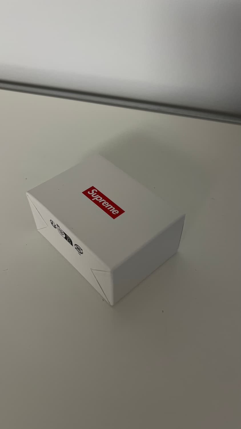 슈프림 디지털 카메라 키체인 상품이미지2