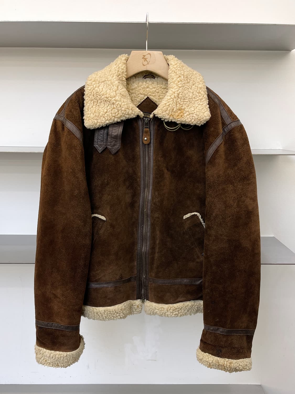 N.stage 90s U.S.A.F B-3 스웨이드 무톤 자켓 상품이미지2