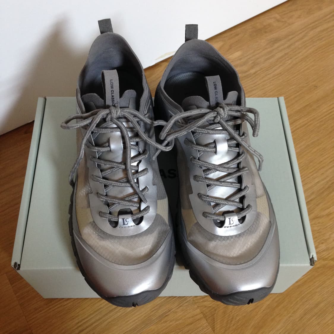 로우클래식 Lc T-1 비브람 스니커즈 실버 250 상품이미지3