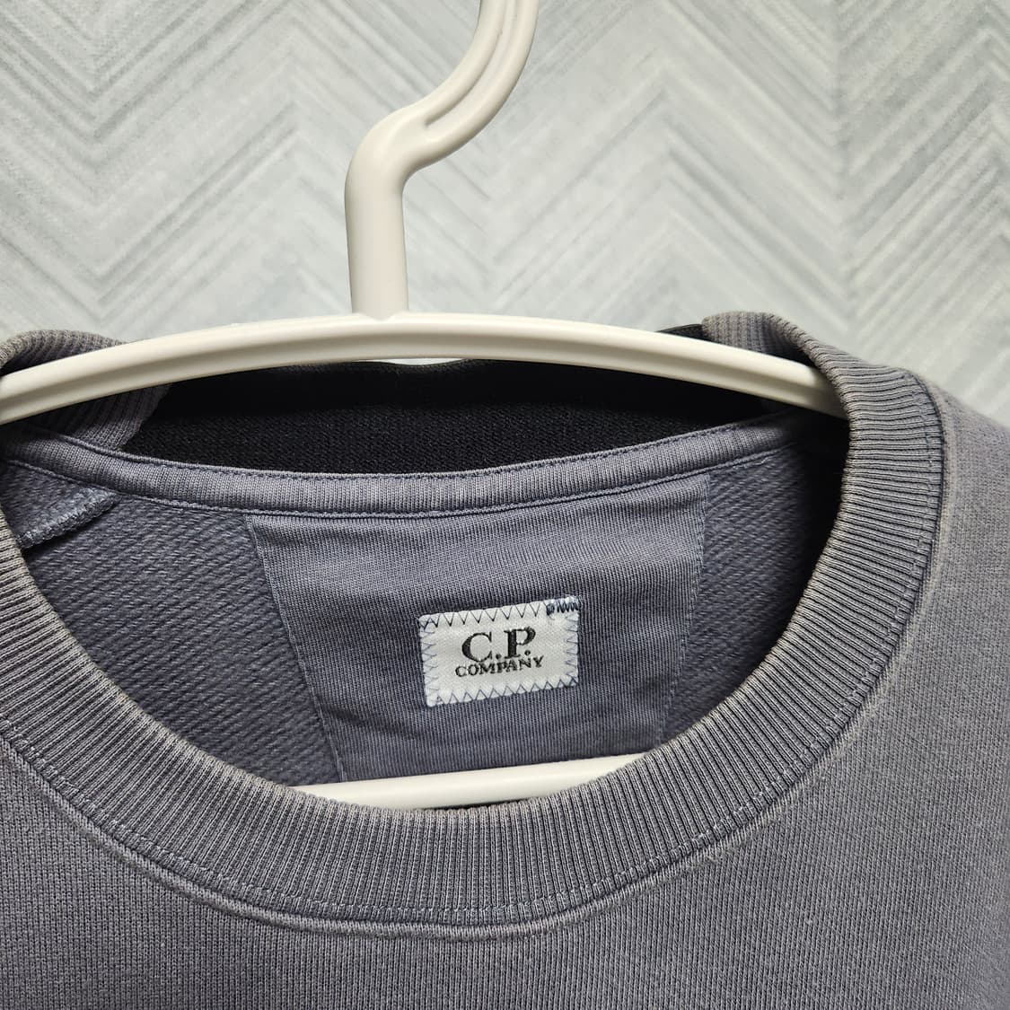 CP COMPANY 맨투맨 그레이 100 (L) 상품이미지5