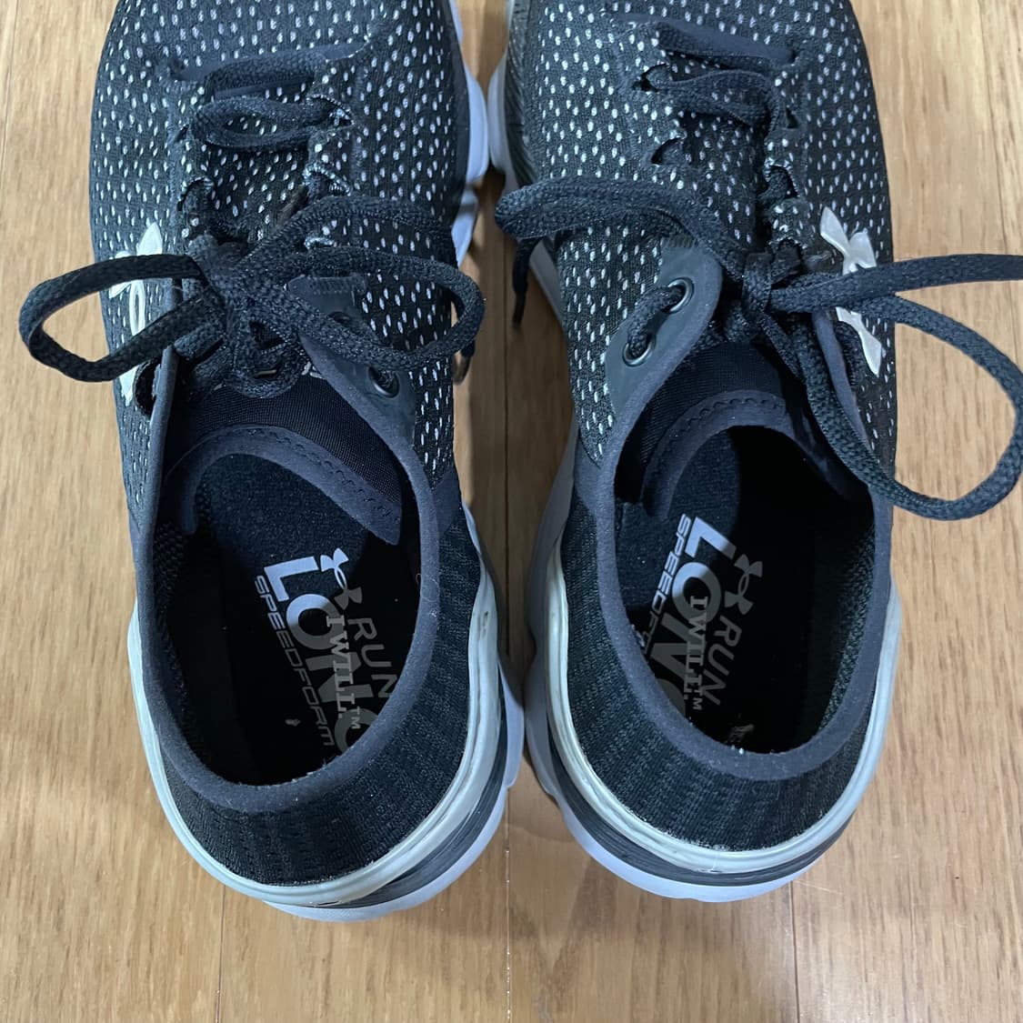 언더아머 런닝화 270 상품이미지7