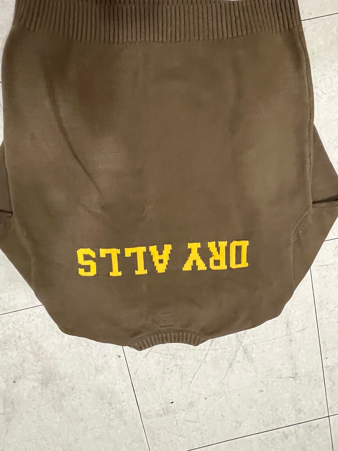 휴먼메이드 닥스니트 카키색 팝니당 상품이미지8