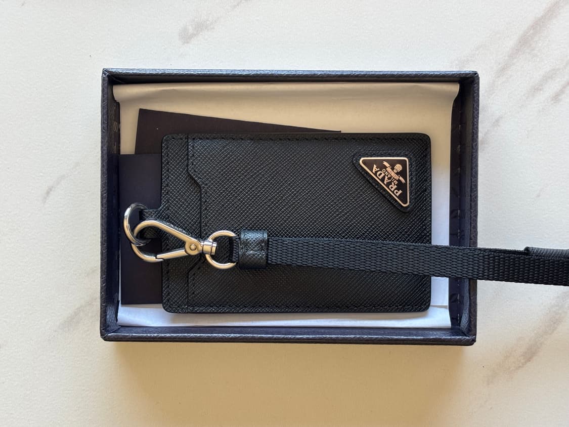 프라다 카드지갑 목걸이형 (블랙 은장) 상품이미지1