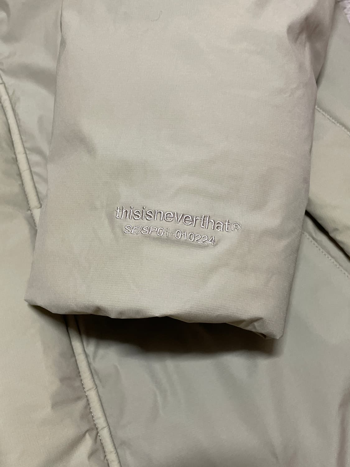 디스이즈네버댓 패딩 XL 베이지  상품이미지3